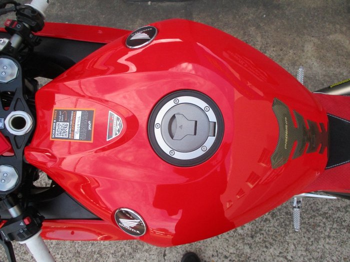 2015 Honda CBR1000RR (FIREBLADE) RED