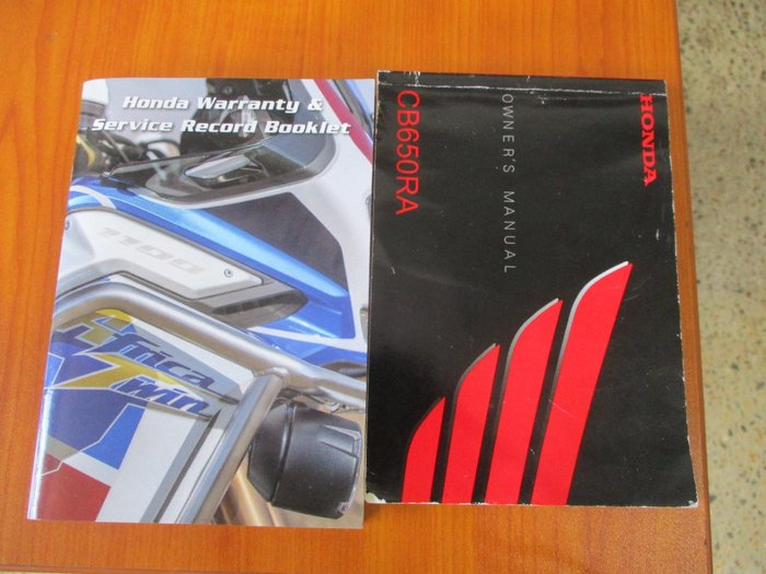 2021 Honda CB650R BLACK