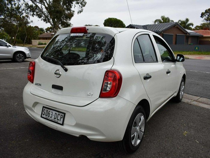 2016 Nissan Micra ST