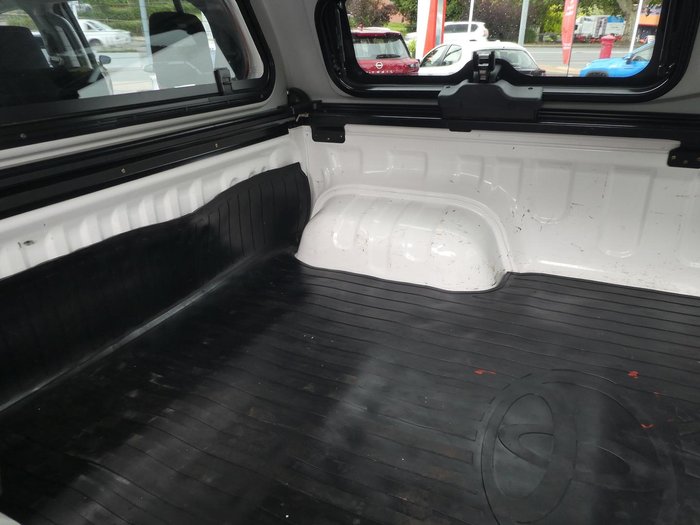 2023 Toyota Hilux SR