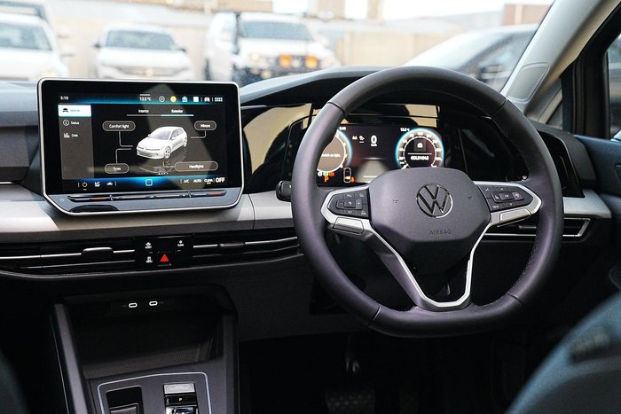 2025 Volkswagen Golf 110TSI Life