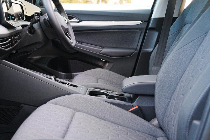 2025 Volkswagen Golf 110TSI Life