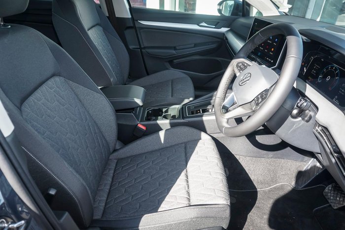 2025 Volkswagen Golf 110TSI Life