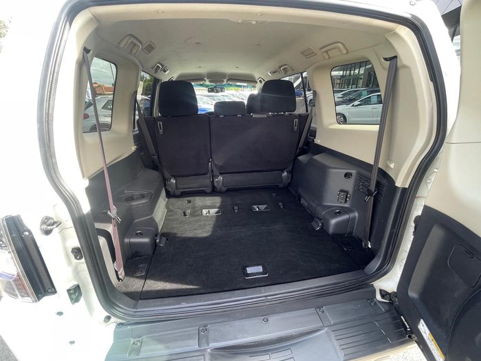 2017 Mitsubishi Pajero GLX