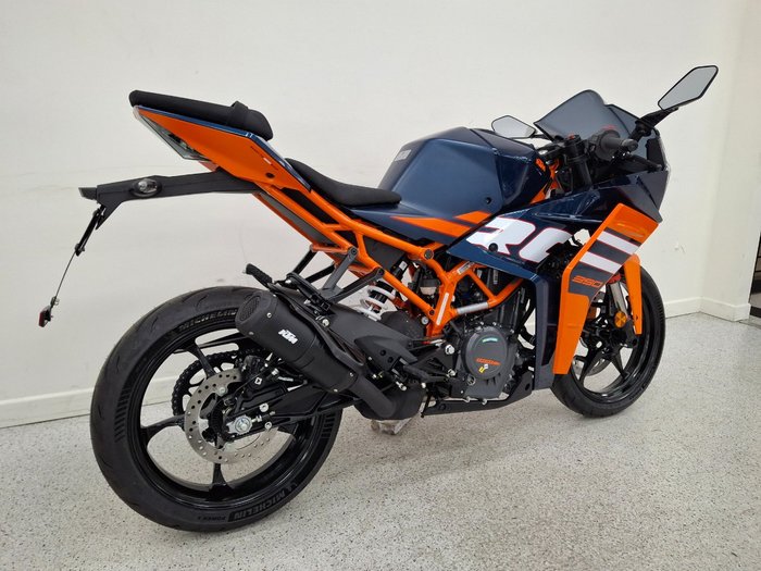 2024 Ktm RC 390 Blue