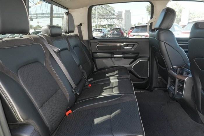 2022 RAM 1500 Laramie RamBox