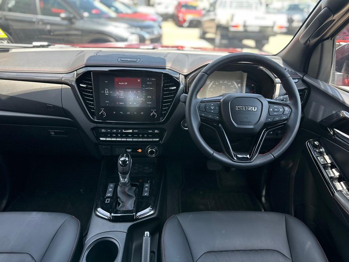 2025 Isuzu D-MAX X-TERRAIN