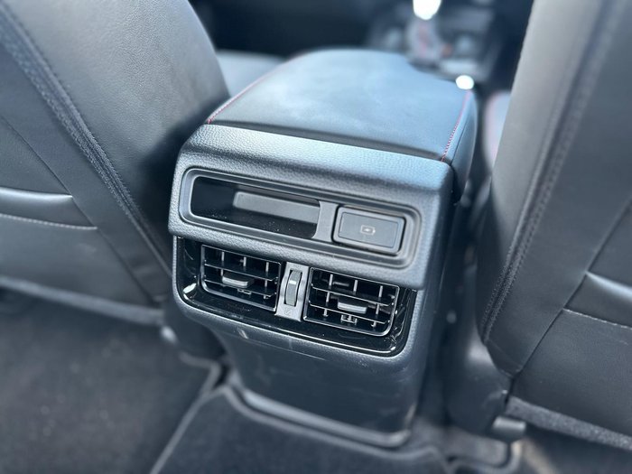 2025 Isuzu D-MAX X-TERRAIN