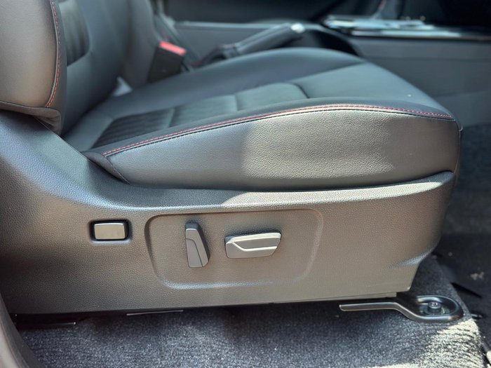 2025 Isuzu D-MAX X-TERRAIN