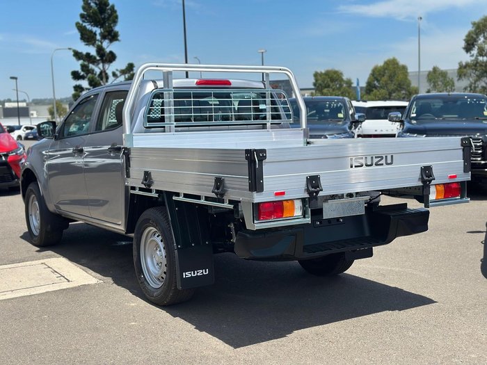 2025 Isuzu D-MAX SX