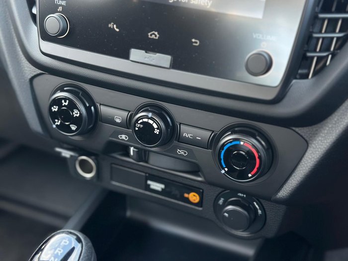 2025 Isuzu D-MAX SX