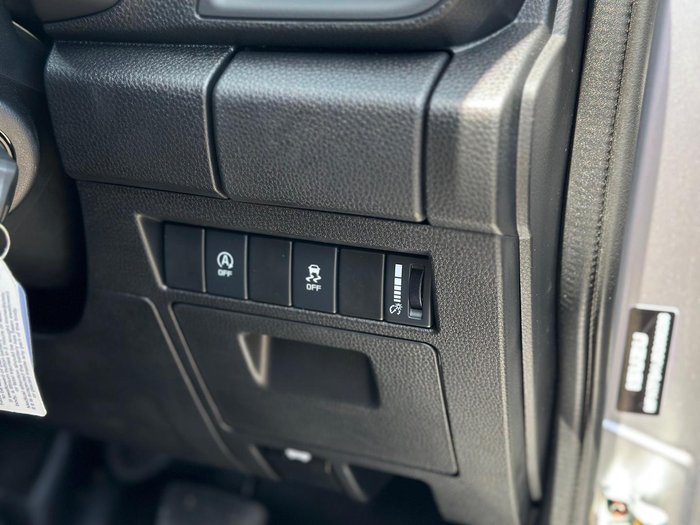 2025 Isuzu D-MAX SX