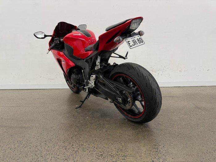 2015 Honda CBR1000RR (FIREBLADE) Red