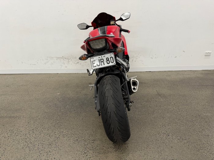 2015 Honda CBR1000RR (FIREBLADE) Red