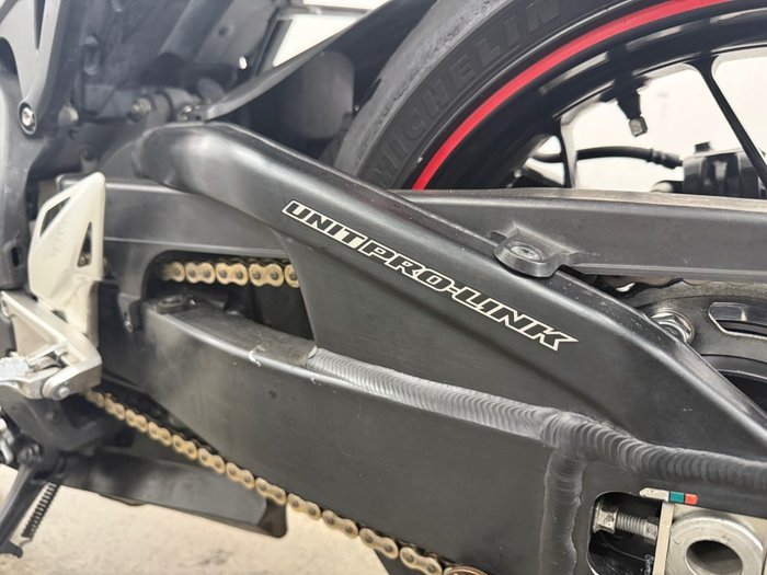 2015 Honda CBR1000RR (FIREBLADE) Red