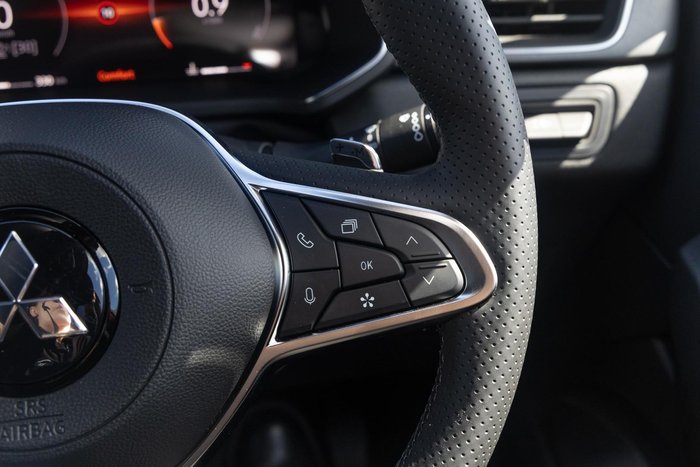 2025 Mitsubishi ASX Exceed