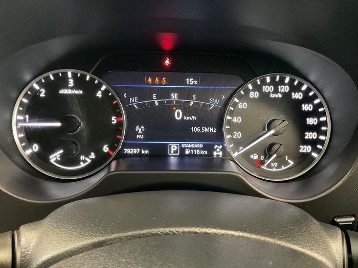 2021 Nissan Navara ST-X