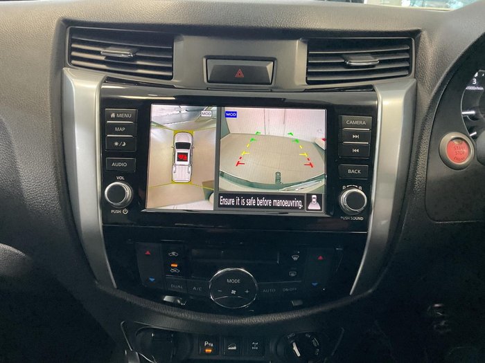 2021 Nissan Navara ST-X