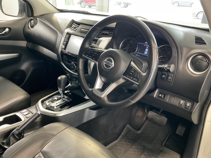 2021 Nissan Navara ST-X