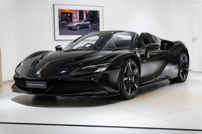 2022 Ferrari SF90 Spider