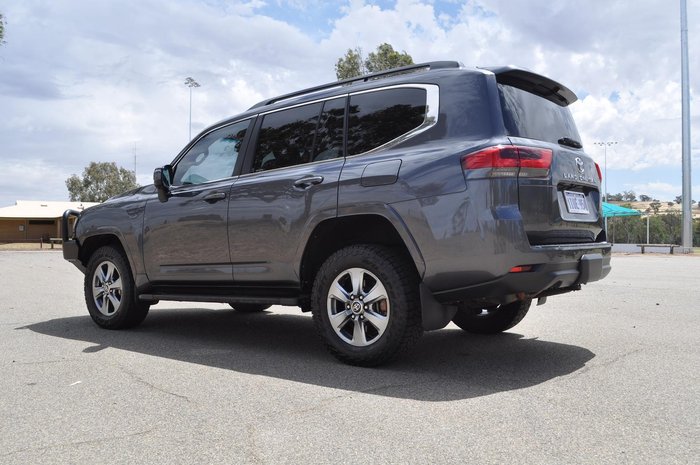 2022 Toyota Landcruiser VX