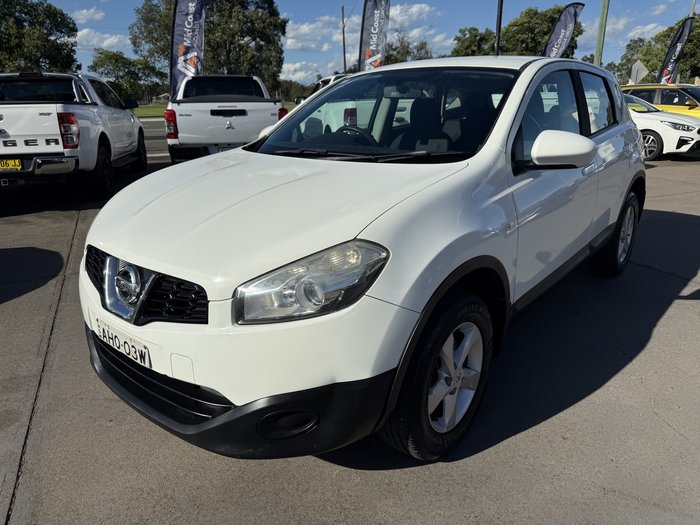 2011 Nissan Dualis ST