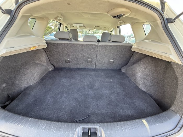 2011 Nissan Dualis ST