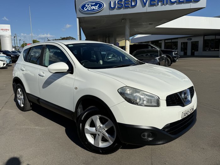 2011 Nissan Dualis ST