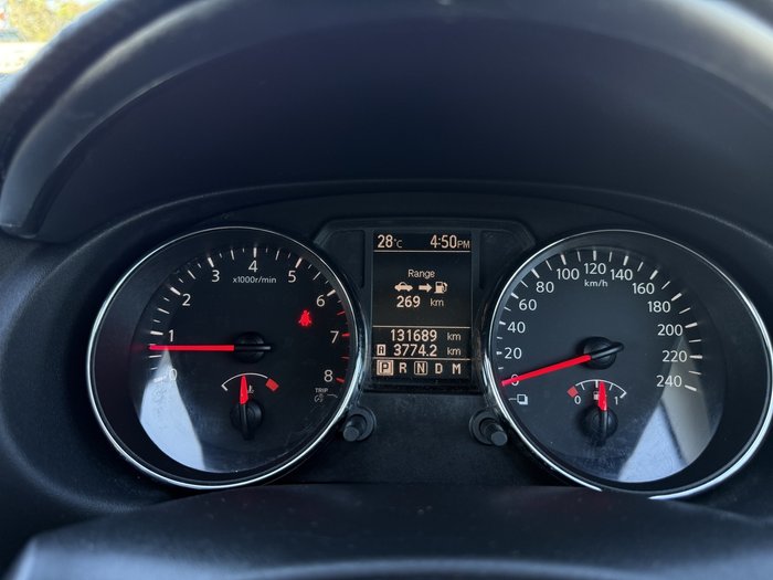 2011 Nissan Dualis ST