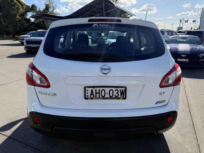 2011 Nissan Dualis ST