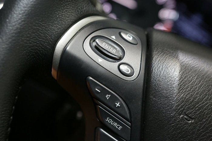 2019 Nissan Pathfinder ST-L