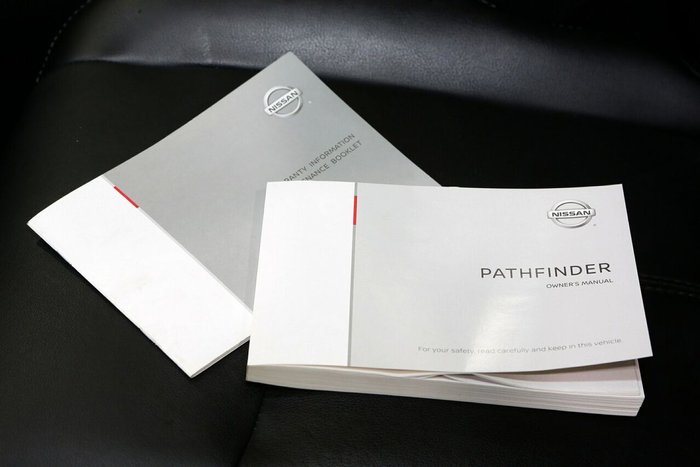 2019 Nissan Pathfinder ST-L