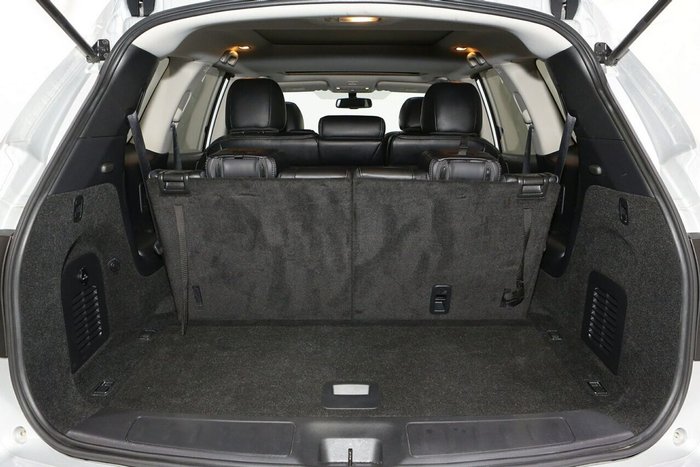 2019 Nissan Pathfinder ST-L