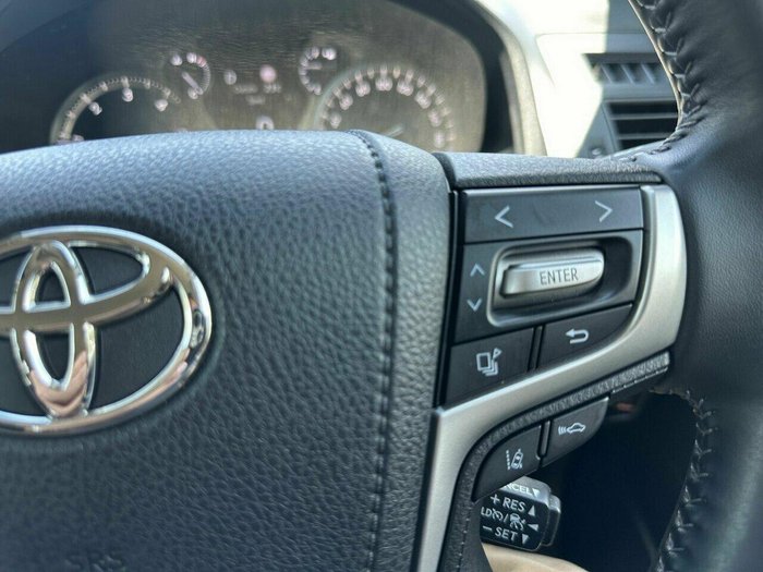 2023 Toyota Landcruiser Prado GXL