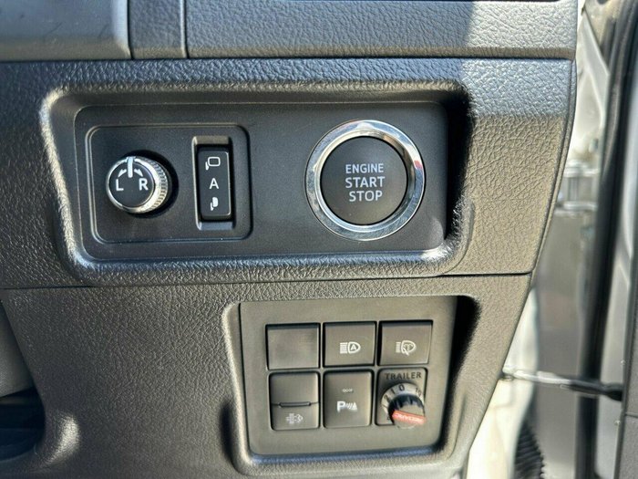 2023 Toyota Landcruiser Prado GXL