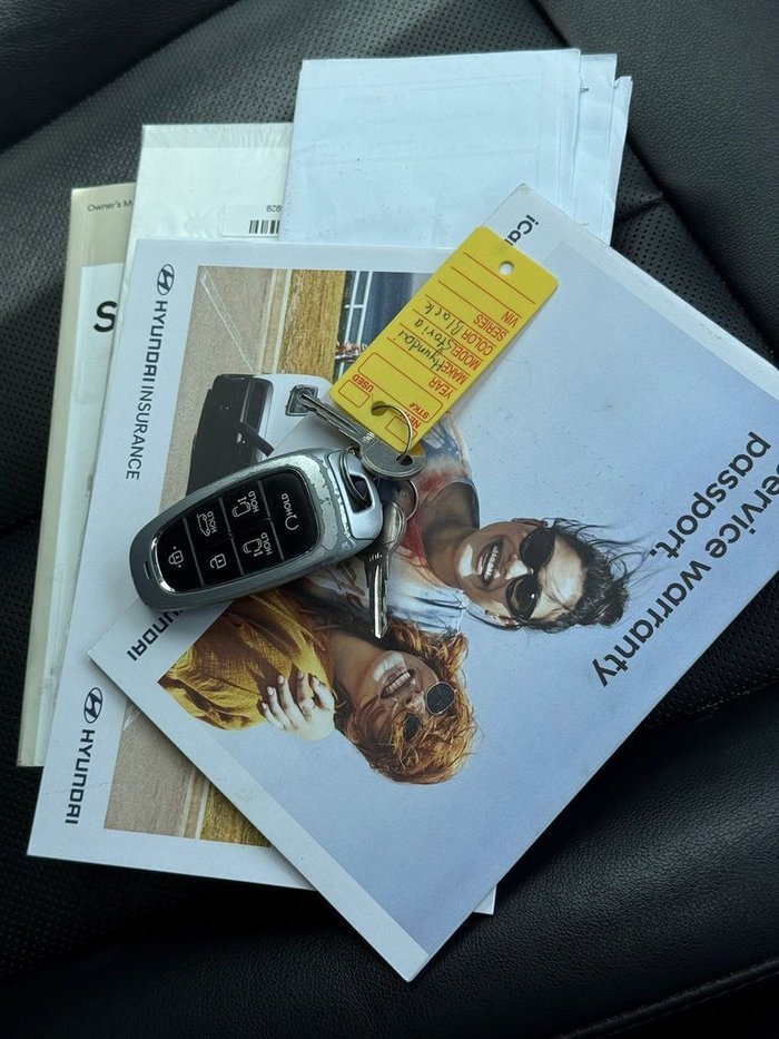 2021 Hyundai STARIA Highlander