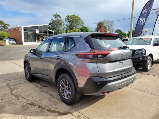 2025 Nissan X-TRAIL ST