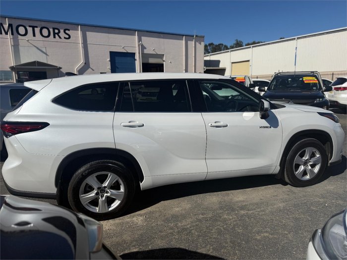 2022 TOYOTA KLUGER GX HYBRID AWD