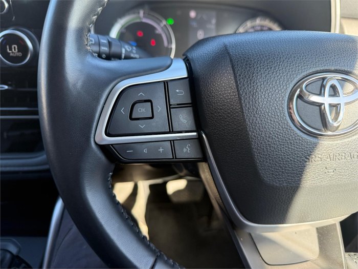 2022 TOYOTA KLUGER GX HYBRID AWD