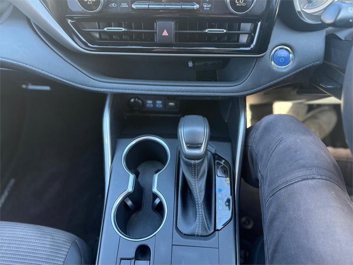 2022 TOYOTA KLUGER GX HYBRID AWD