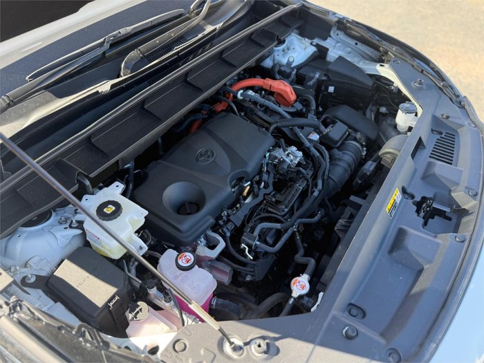 2022 TOYOTA KLUGER GX HYBRID AWD