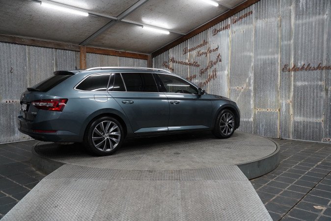 2018 SKODA SUPERB 162 TSI
