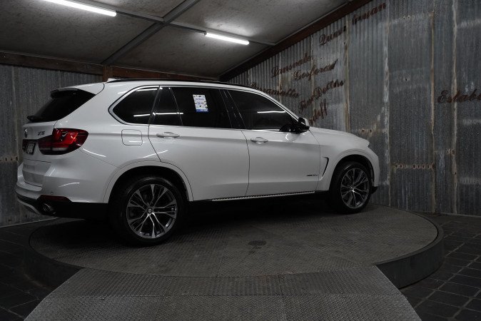 2015 BMW X5 xDRIVE25d