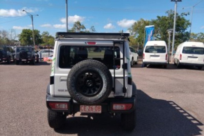 2022 SUZUKI JIMNY GLX