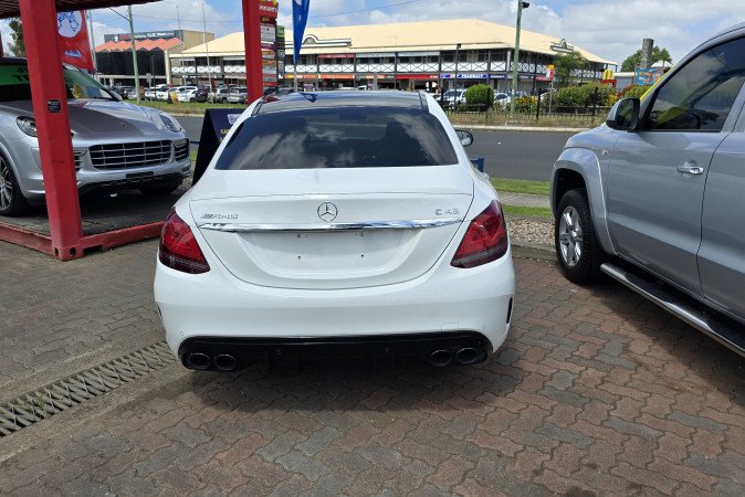 2020 MERCEDES-AMG C 43