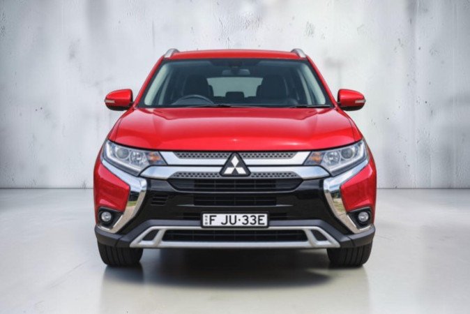 2018 MITSUBISHI OUTLANDER