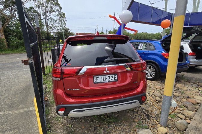 2018 MITSUBISHI OUTLANDER LS 7 SEAT (AWD)