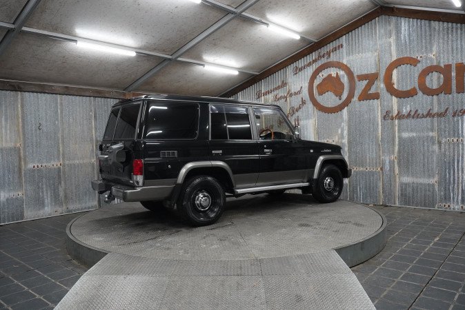 1991 TOYOTA LANDCRUISER-PRADO EX
