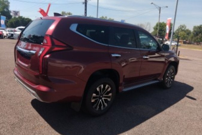 2020 MITSUBISHI PAJERO SPORT EXCEED (4x4) 7 SEAT