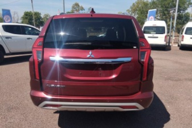 2020 MITSUBISHI PAJERO SPORT EXCEED (4x4) 7 SEAT